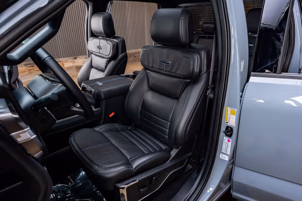 2026 Ford F-350 Super Duty Platinum Crew Cab Image 32