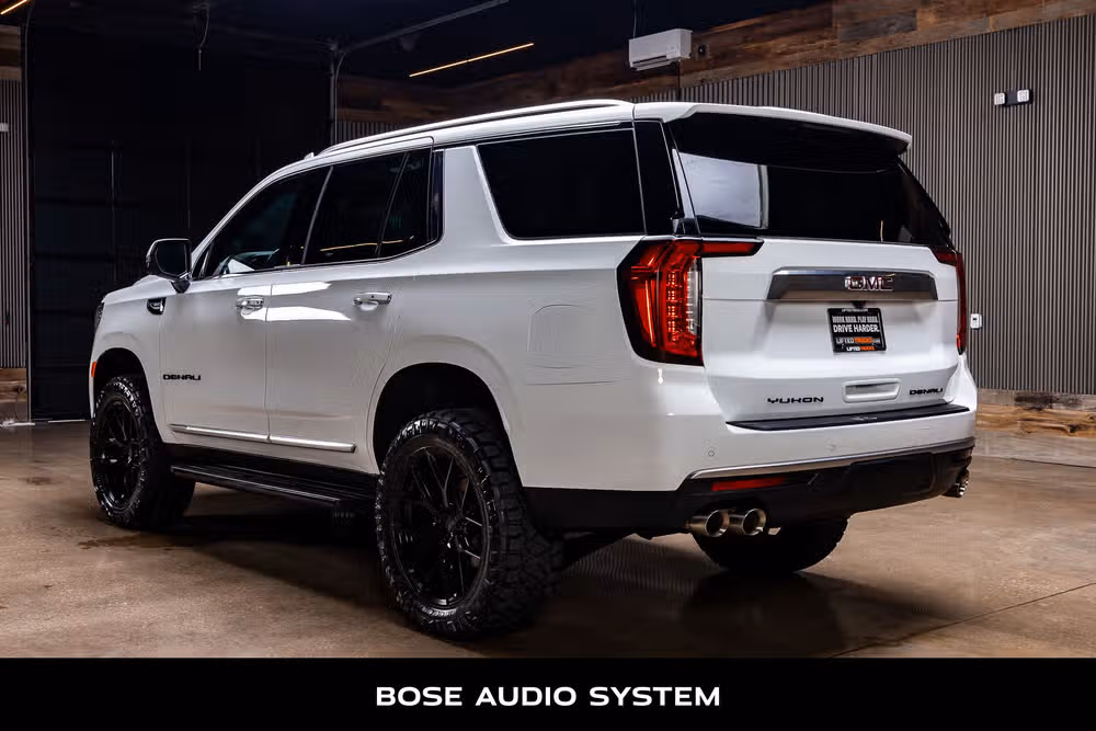 2024 GMC Yukon Denali Image 7
