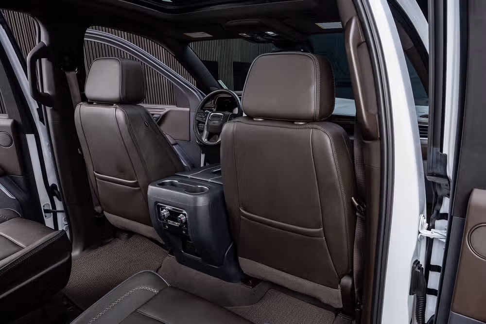 2024 GMC Yukon Denali Image 33