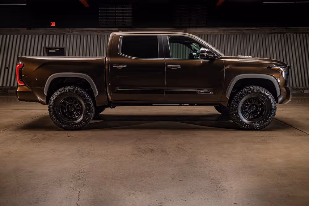 2024 Toyota Tundra 1794 Edition HV CrewMax Image 11