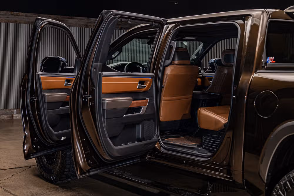2024 Toyota Tundra 1794 Edition HV CrewMax Image 29
