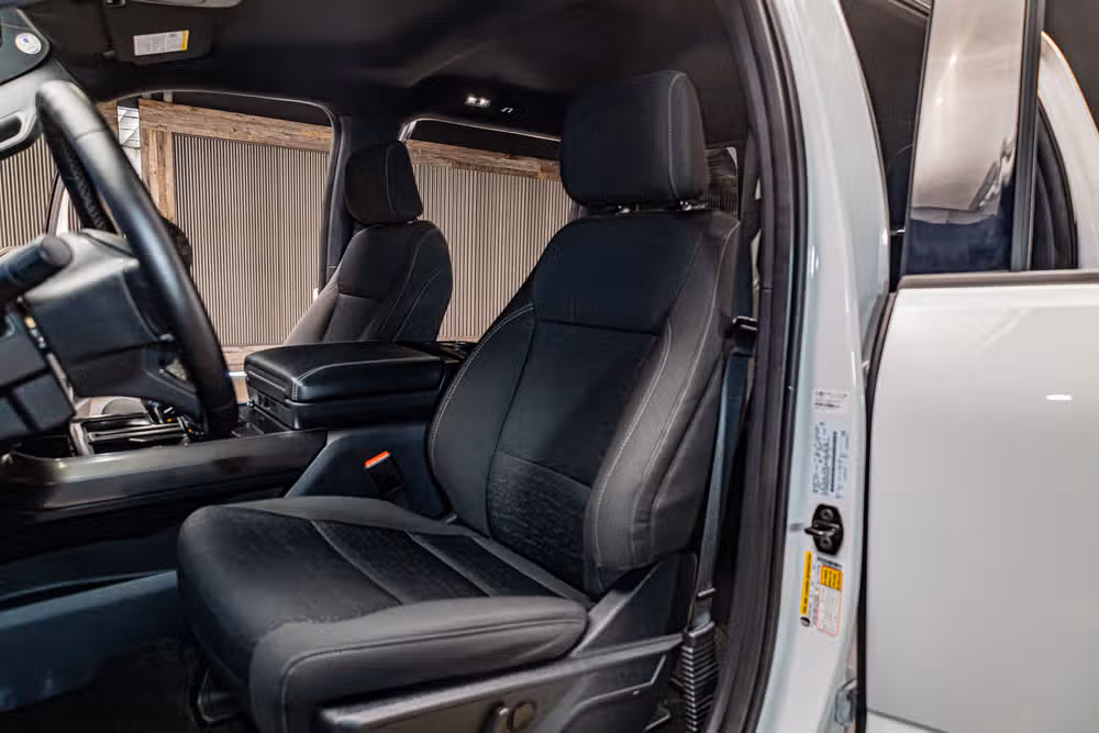 2023 Ford F-150 XLT SuperCrew Image 19