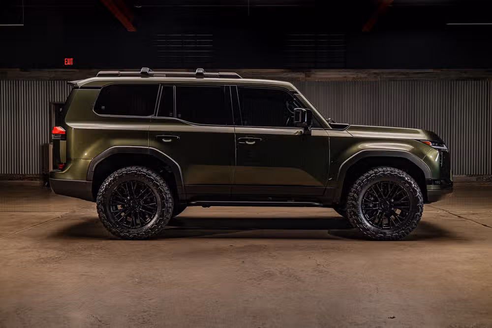 2024 Lexus GX 550 Overtrail+ Image 11