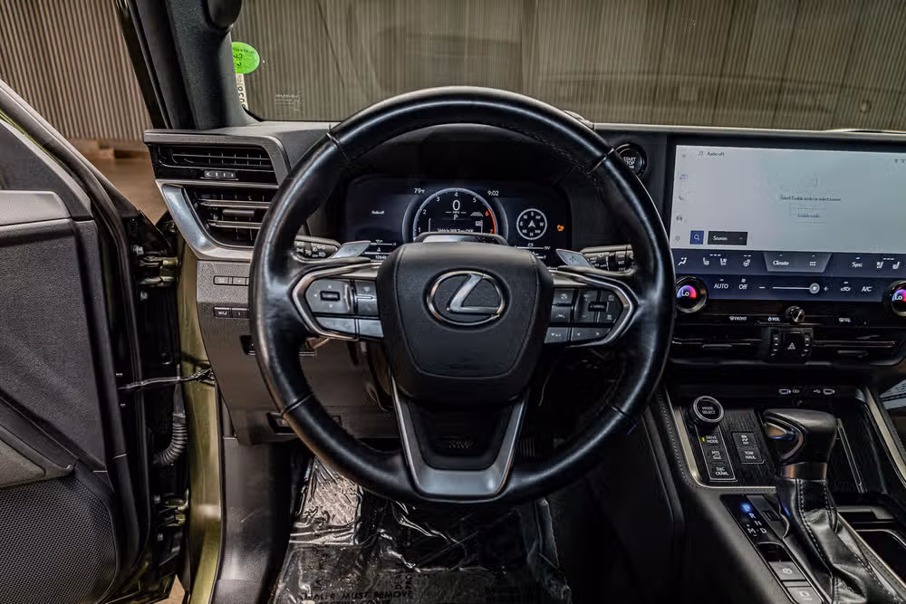 2024 Lexus GX 550 Overtrail+ Image 14