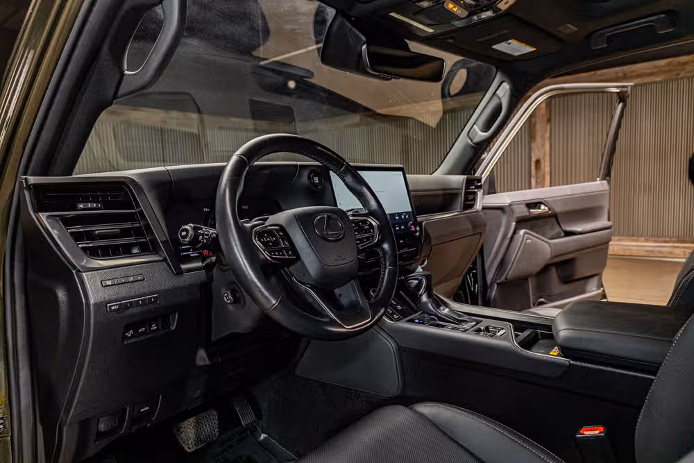 2024 Lexus GX 550 Overtrail+ Image 13