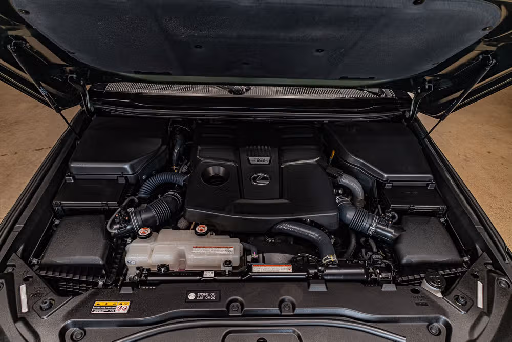 2024 Lexus GX 550 Overtrail+ Image 31