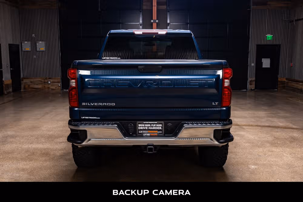 2020 Chevrolet Silverado 1500 LT Crew Cab Image 7