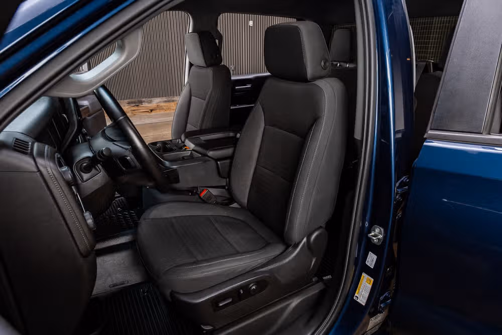 2020 Chevrolet Silverado 1500 LT Crew Cab Image 28