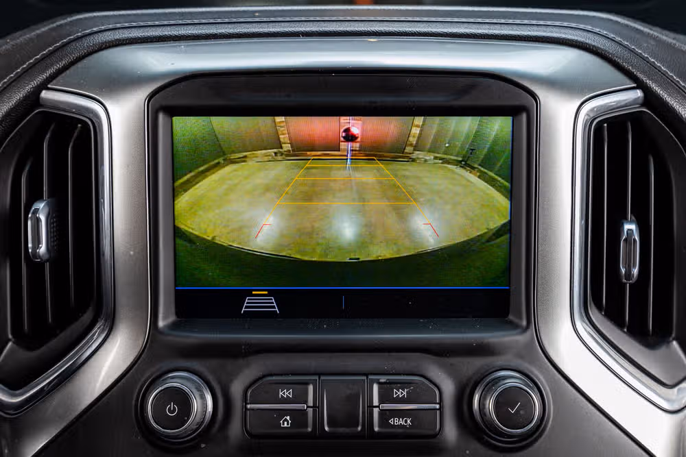 2020 Chevrolet Silverado 1500 LT Crew Cab Image 24