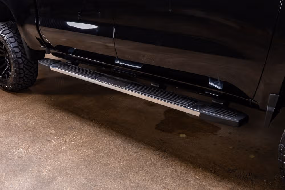 2023 Chevrolet Silverado 1500 LT Crew Cab Image 13