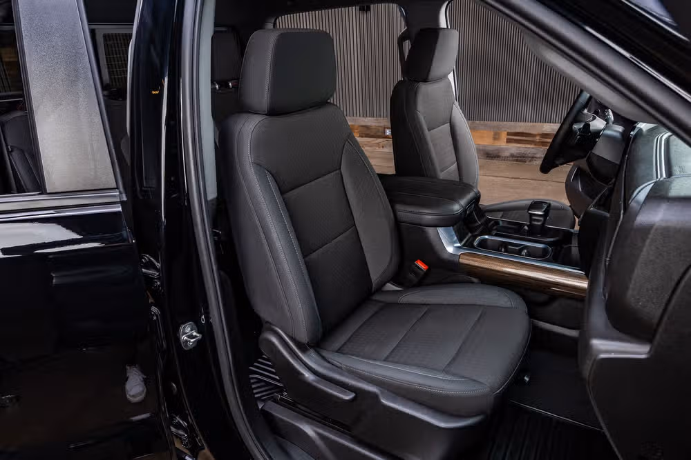 2023 Chevrolet Silverado 1500 LT Crew Cab Image 31