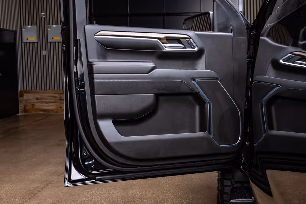2023 Chevrolet Silverado 1500 LT Crew Cab Image 36