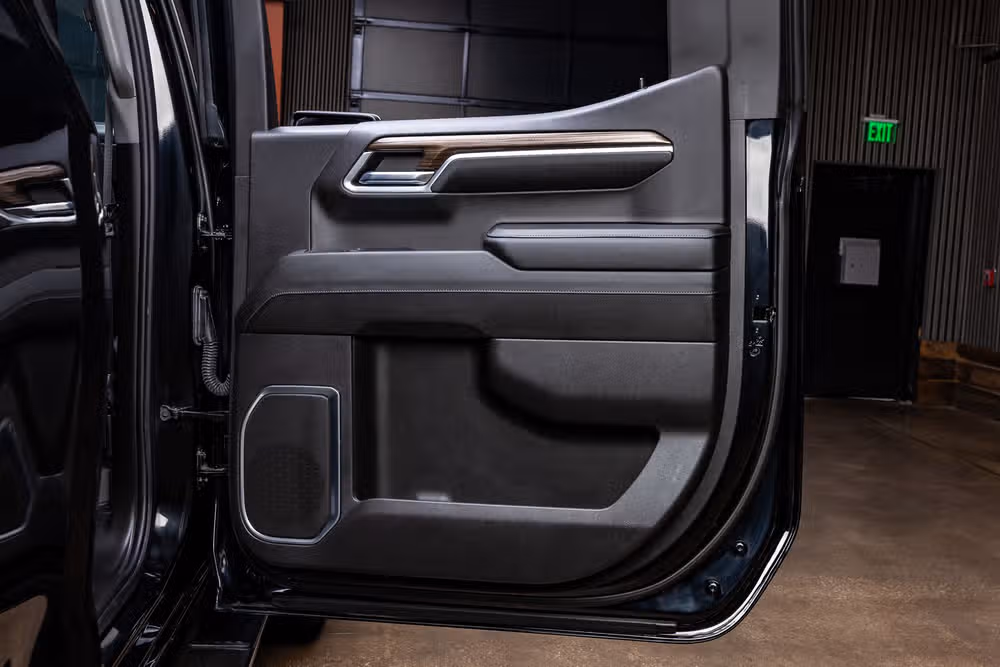 2023 Chevrolet Silverado 1500 LT Crew Cab Image 39