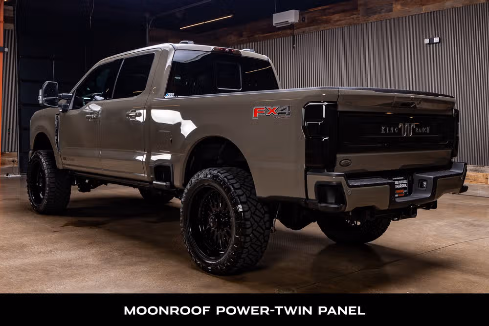 2026 Ford F-350 Super Duty King Ranch Crew Cab Image 7