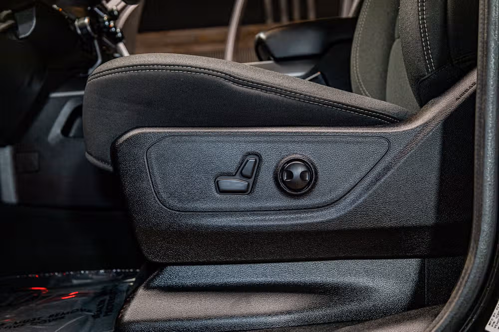 2022 Ram 1500 Big Horn Black Widow Edition Crew Cab Image 20