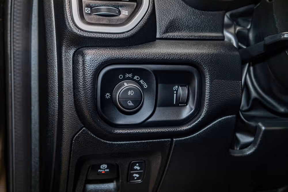 2022 Ram 1500 Big Horn Black Widow Edition Crew Cab Image 16