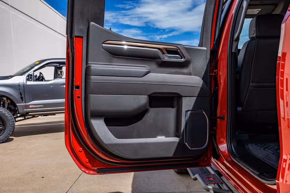 2026 Chevrolet Silverado 1500 LT Trail Boss Crew Cab Image 38