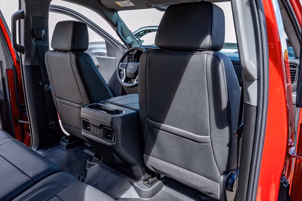 2026 Chevrolet Silverado 1500 LT Trail Boss Crew Cab Image 32