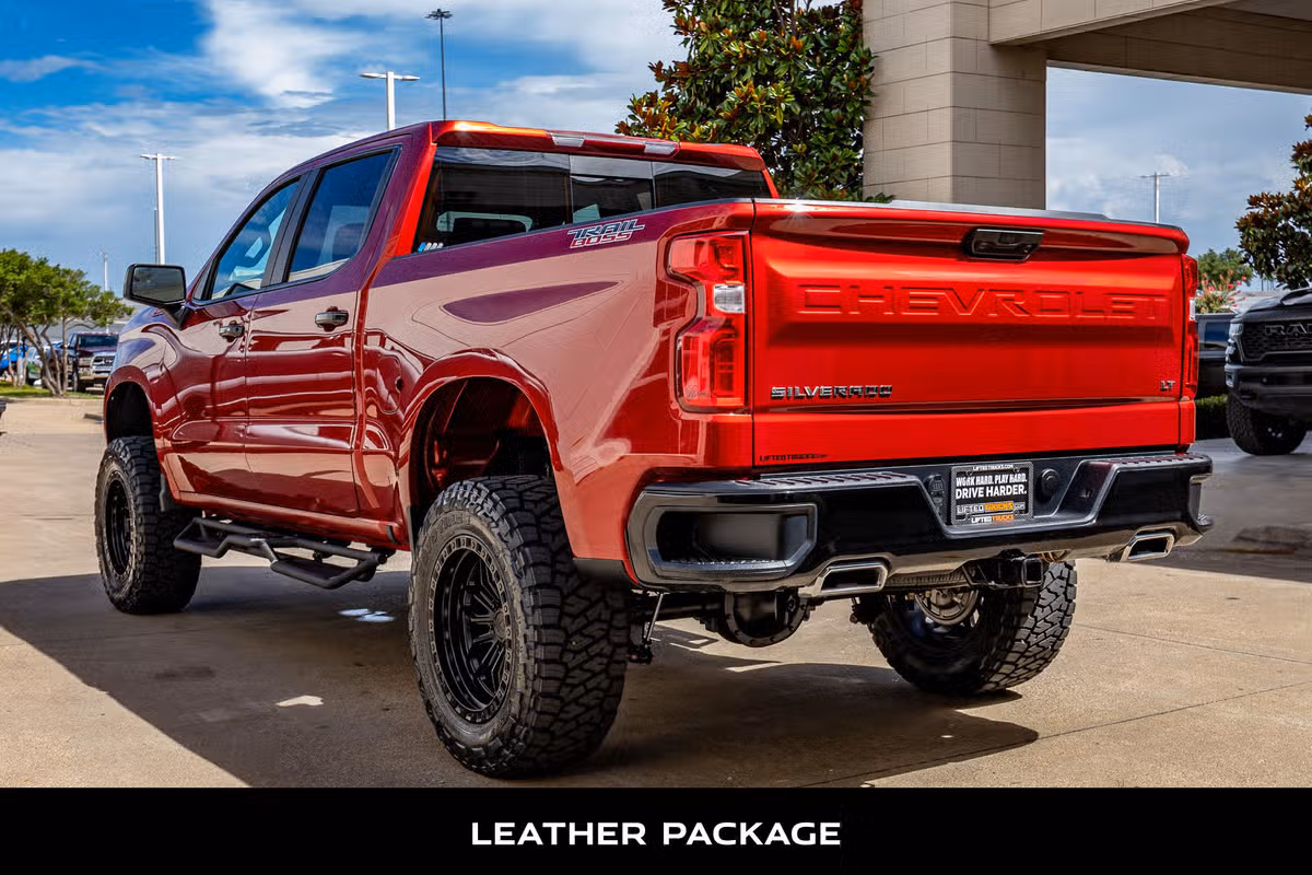 2026 Chevrolet Silverado 1500 LT Trail Boss Crew Cab