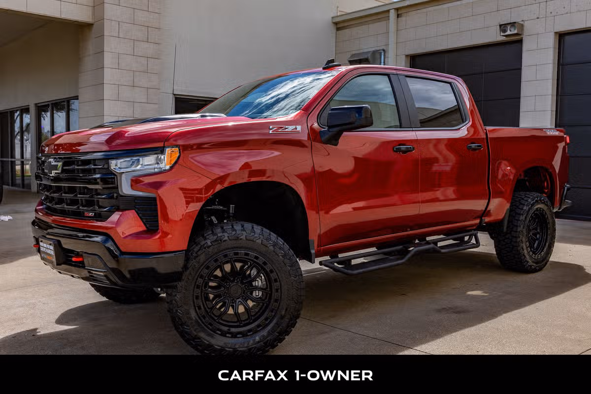 2026 Chevrolet Silverado 1500 LT Trail Boss Crew Cab