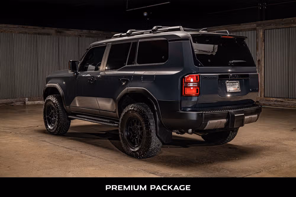 2026 Toyota Land Cruiser Base Image 6