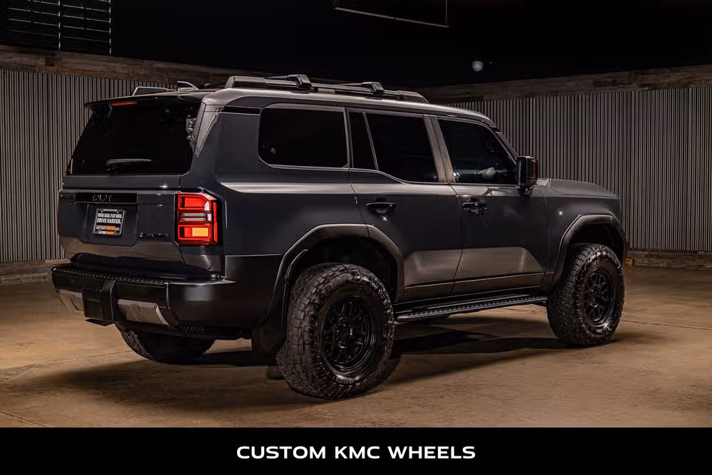 2026 Toyota Land Cruiser Base Image 9