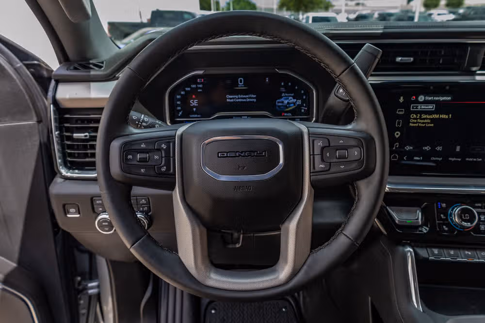 2025 GMC Sierra 3500HD Denali Reserve Crew Cab Image 19