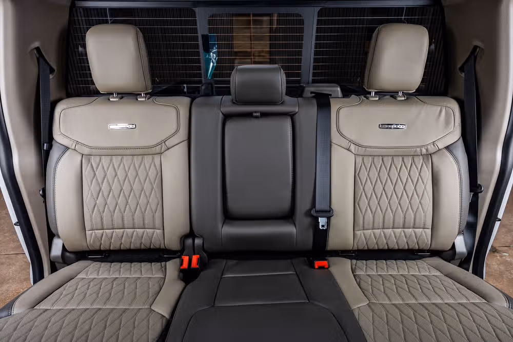 2026 Ford F-250 Super Duty Platinum Plus Crew Cab Image 37