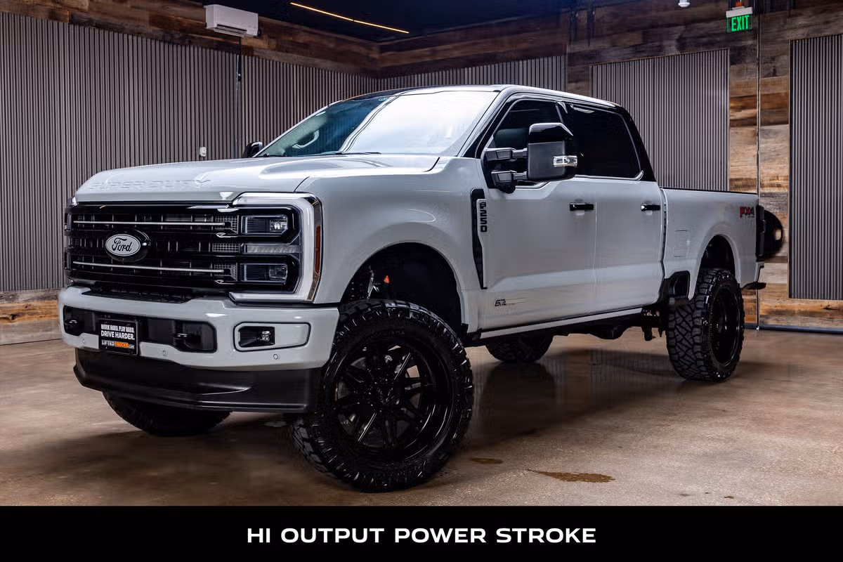 2026 Ford F-250 Super Duty Platinum Plus Crew Cab