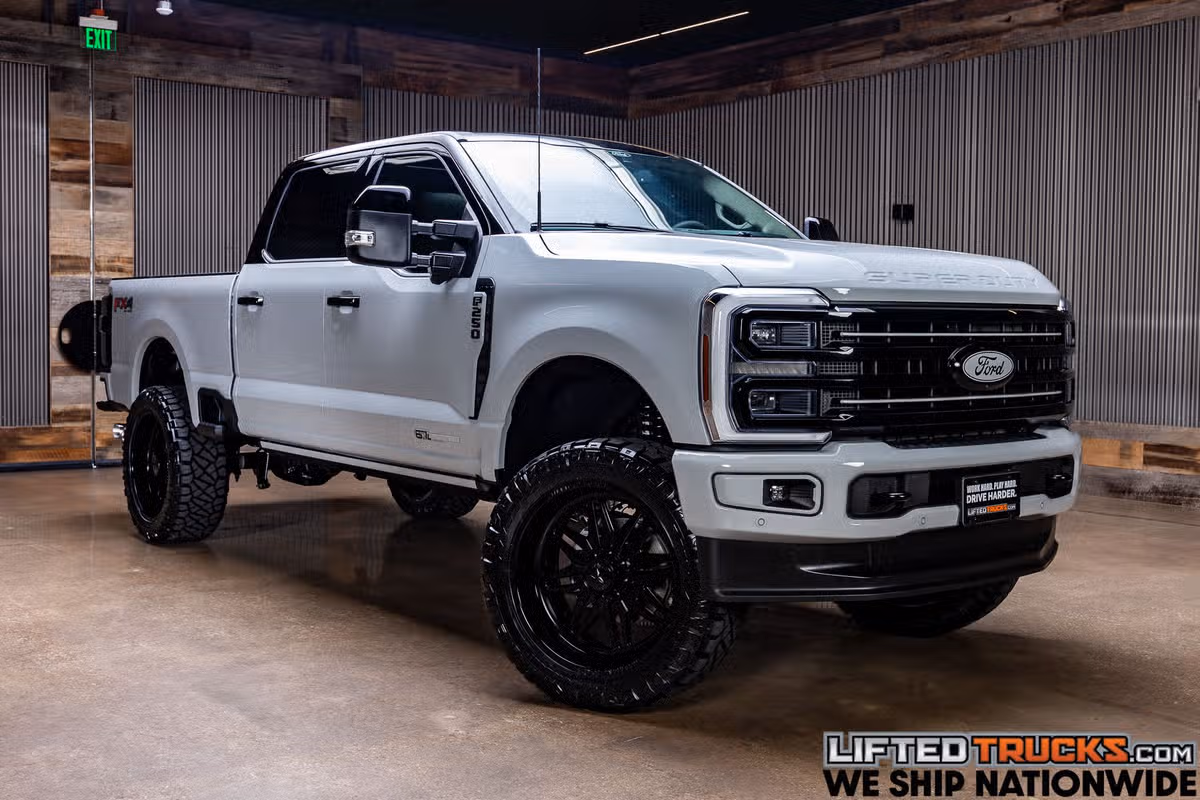 2026 Ford F-250 Super Duty Platinum Plus Crew Cab