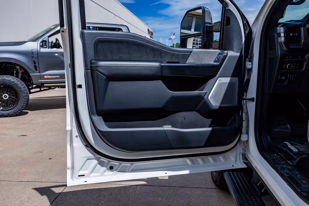 2022 Ford F-150 Platinum SuperCrew Image 37