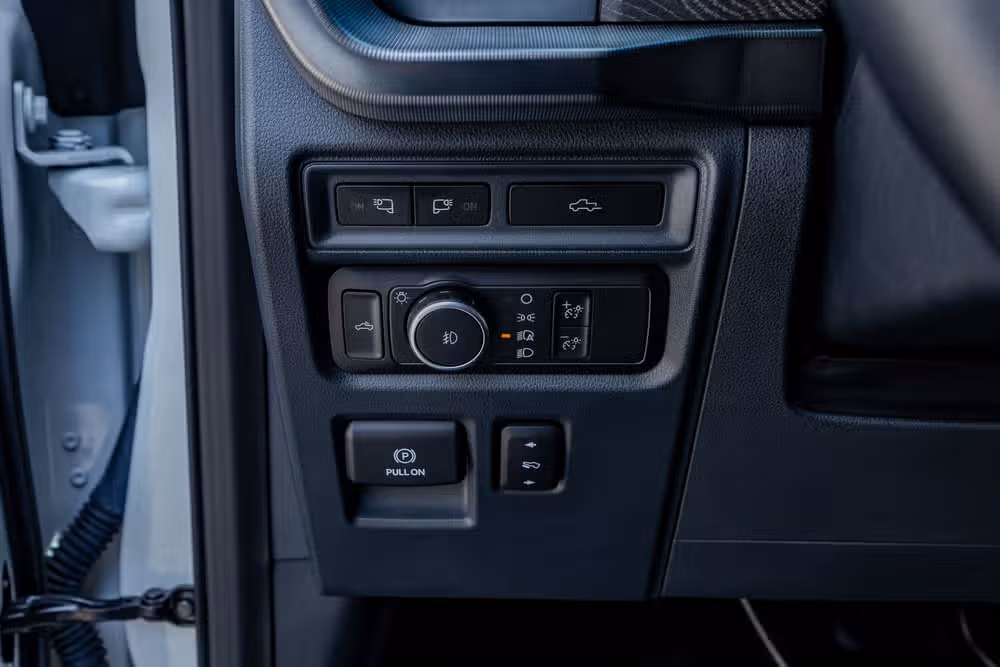 2022 Ford F-150 Platinum SuperCrew Image 21
