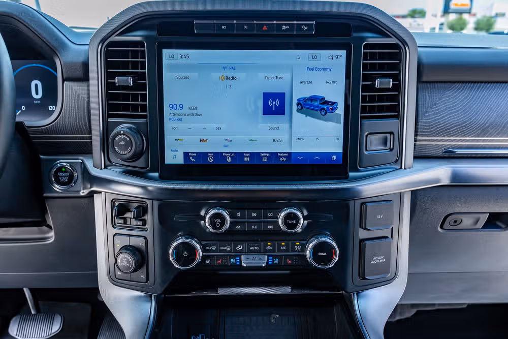 2022 Ford F-150 Platinum SuperCrew Image 24