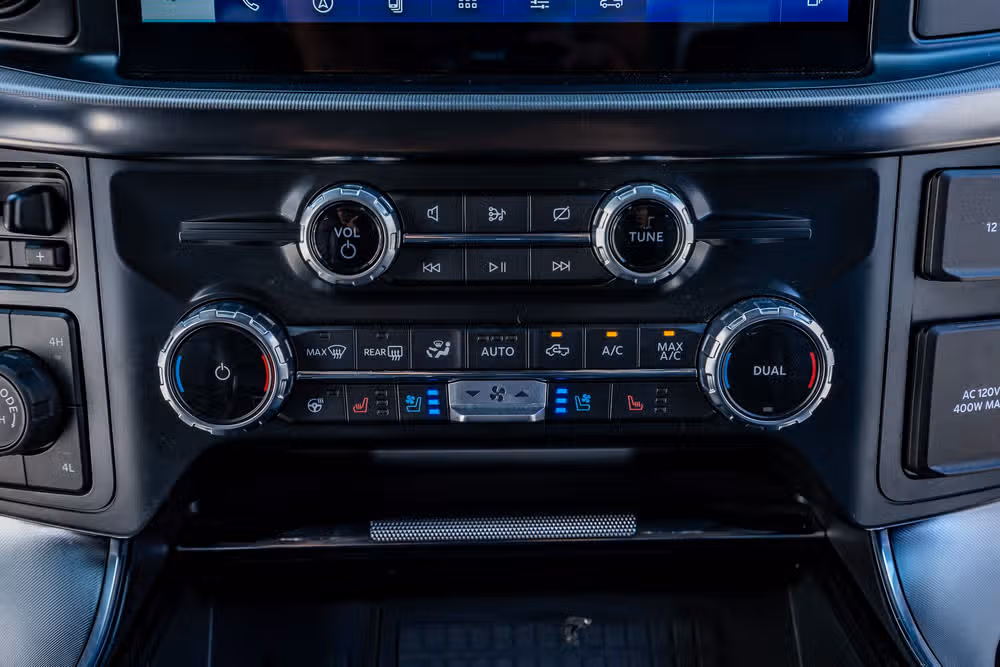 2022 Ford F-150 Platinum SuperCrew Image 27