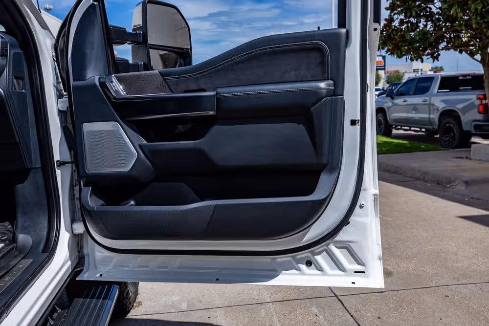 2022 Ford F-150 Platinum SuperCrew Image 38