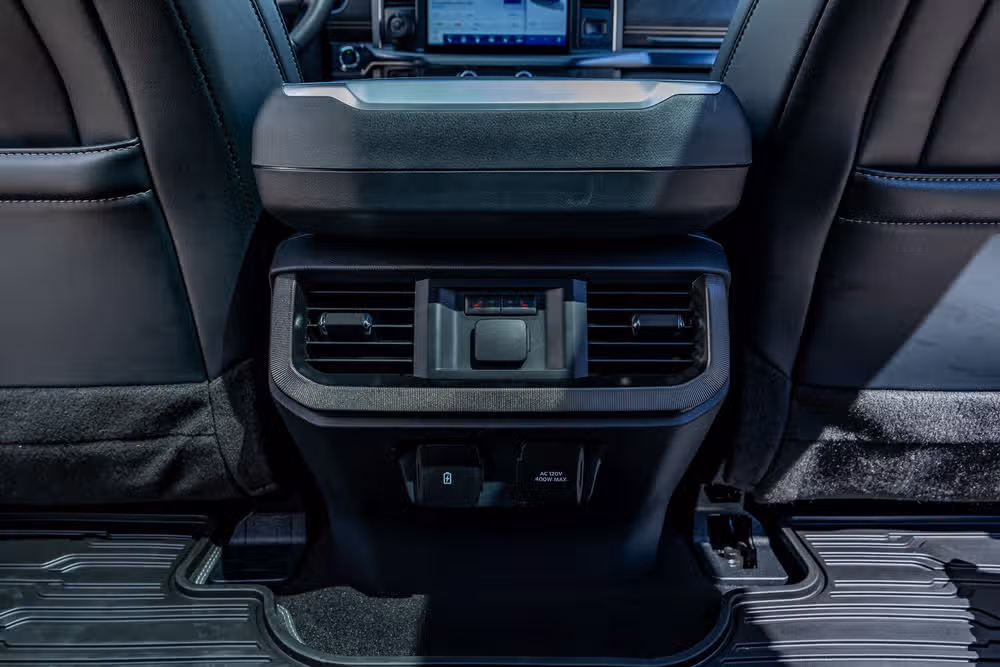2022 Ford F-150 Platinum SuperCrew Image 34