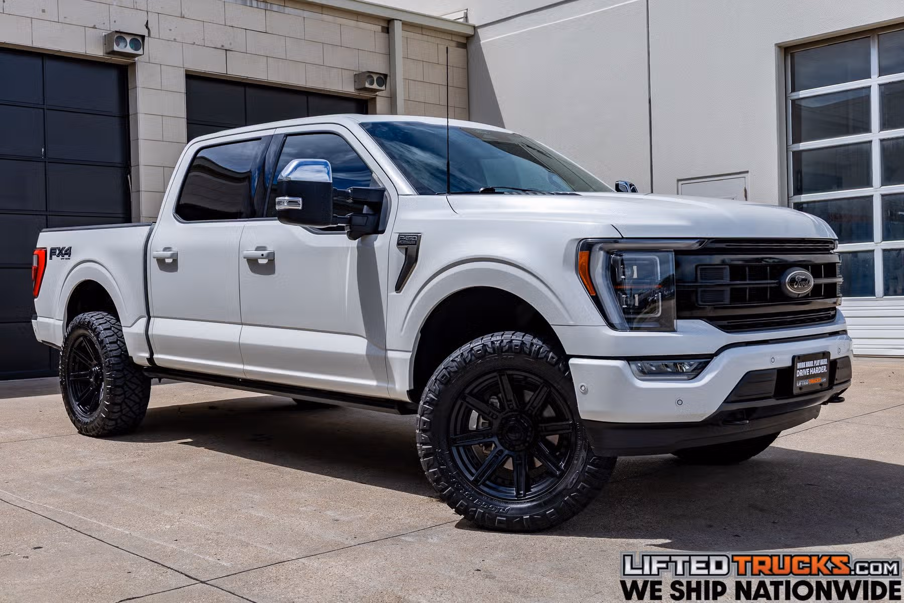 2022 Ford F-150 Platinum SuperCrew Image 1