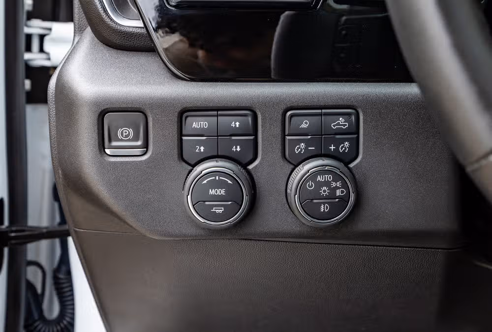 2024 Chevrolet Silverado 1500 LT Trail Boss Crew Cab Image 22