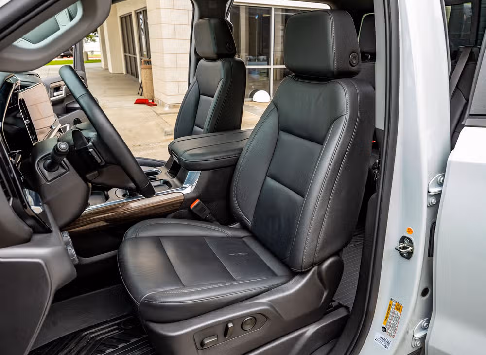 2024 Chevrolet Silverado 1500 LT Trail Boss Crew Cab Image 30