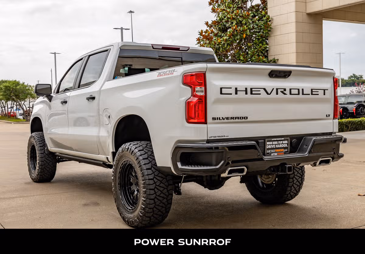 2024 Chevrolet Silverado 1500 LT Trail Boss Crew Cab