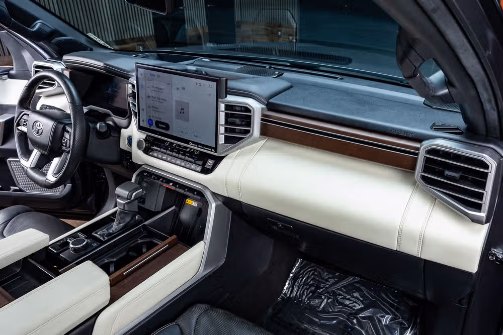 2023 Toyota Sequoia Capstone Image 18