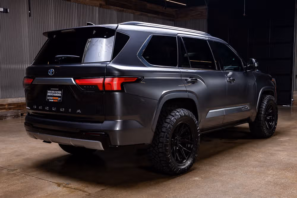 2023 Toyota Sequoia Capstone Image 10