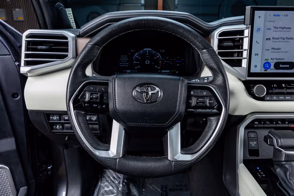 2023 Toyota Sequoia Capstone Image 19