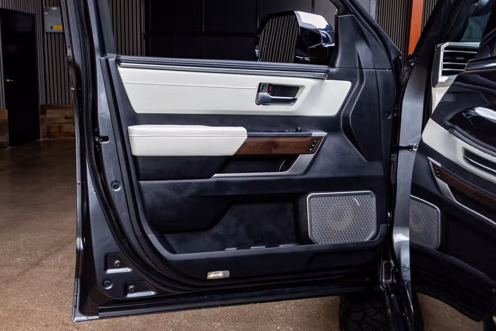2023 Toyota Sequoia Capstone Image 38