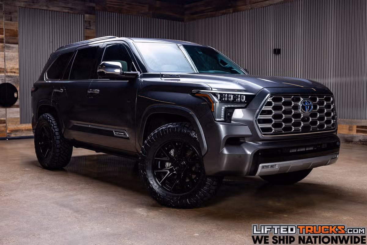 2023 Toyota Sequoia Capstone