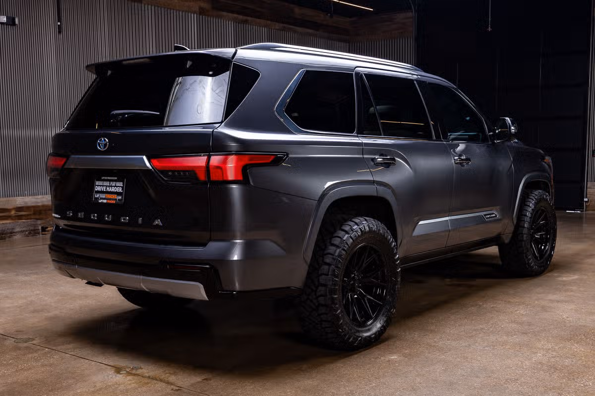 2023 Toyota Sequoia Capstone