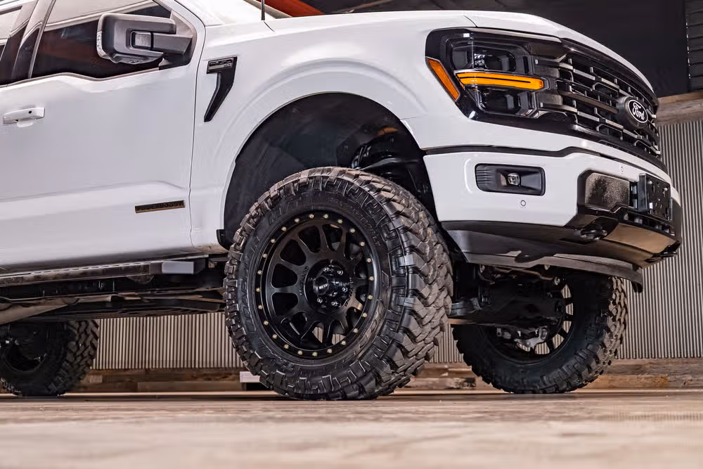 2024 Ford F-150 XLT SuperCrew Image 12