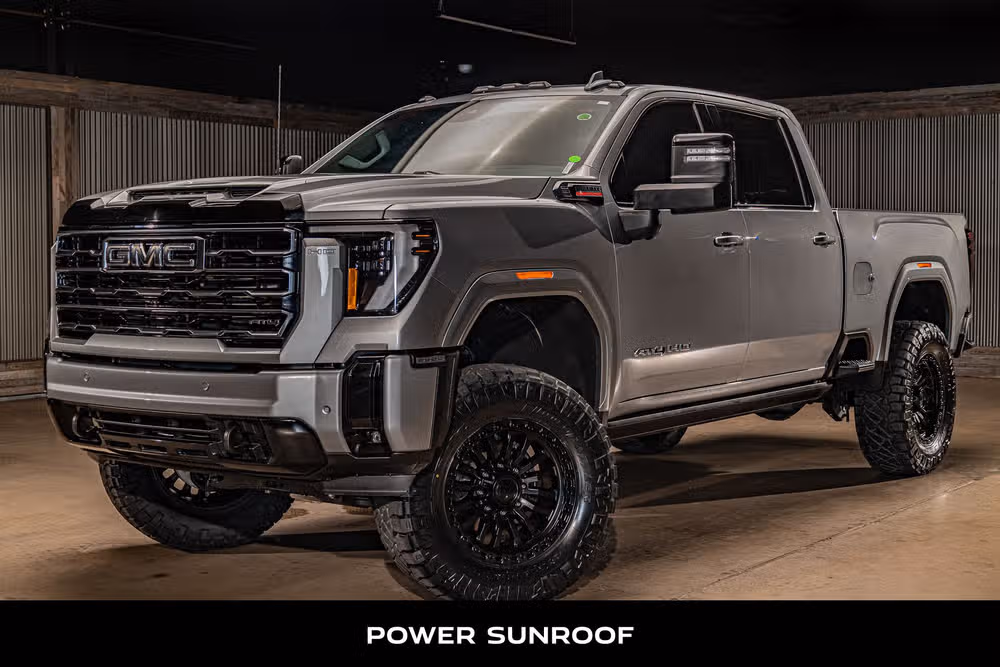 2026 GMC Sierra 2500HD AT4 Crew Cab Image 5