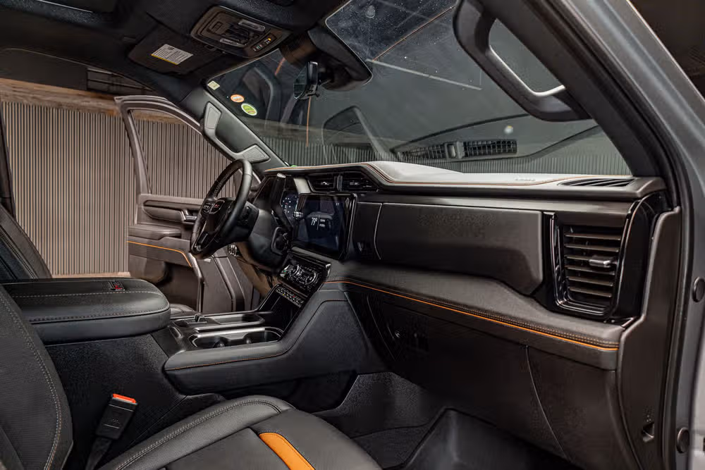 2026 GMC Sierra 2500HD AT4 Crew Cab Image 19
