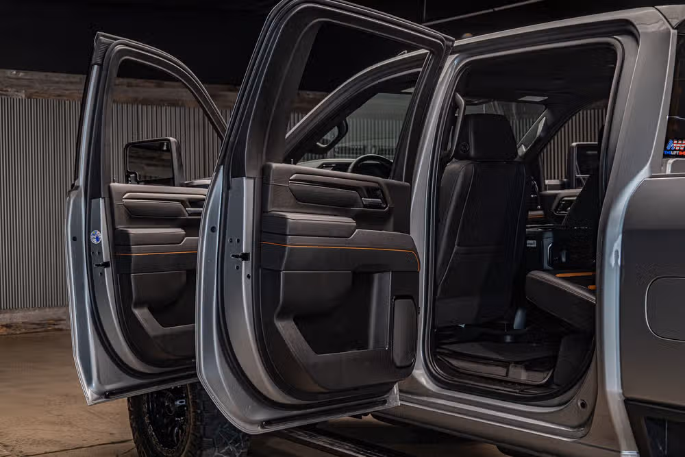 2026 GMC Sierra 2500HD AT4 Crew Cab Image 32